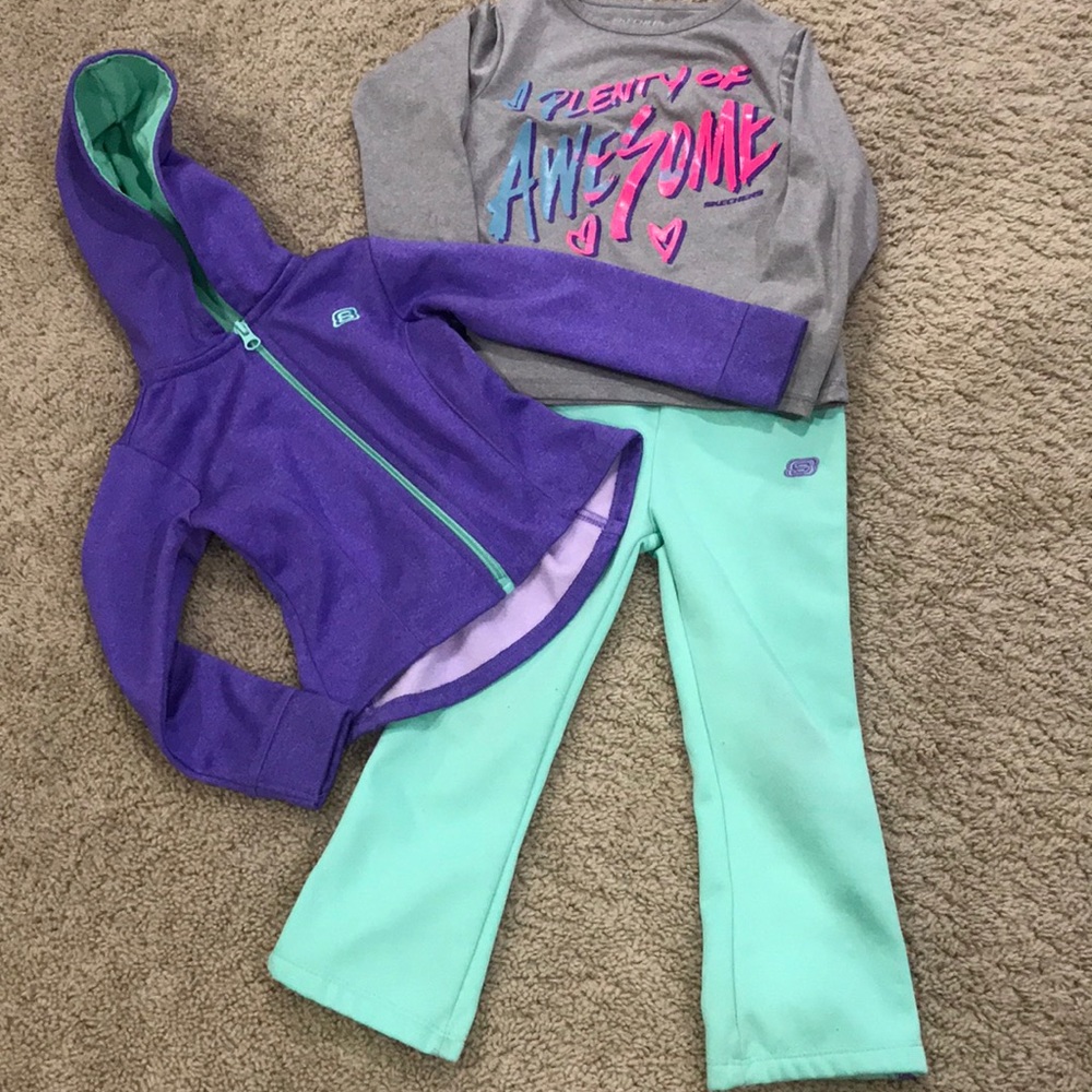 Sketchers outfits
